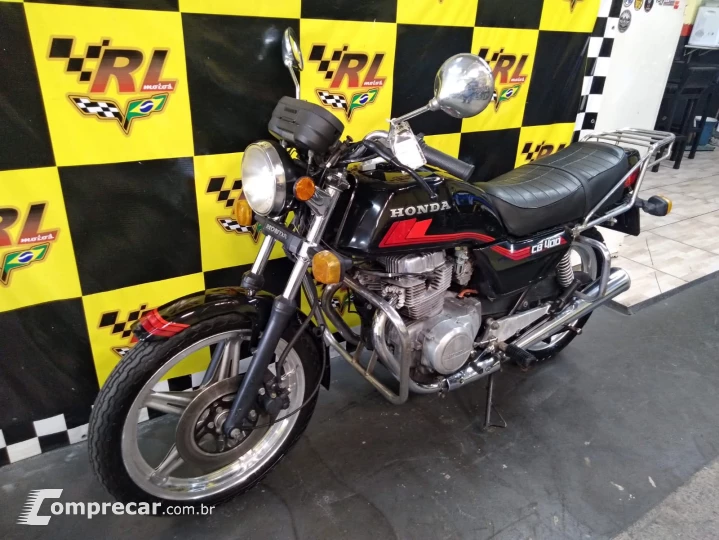 CB400