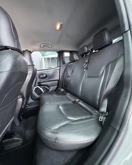 RENEGADE 1.8 16V Longitude