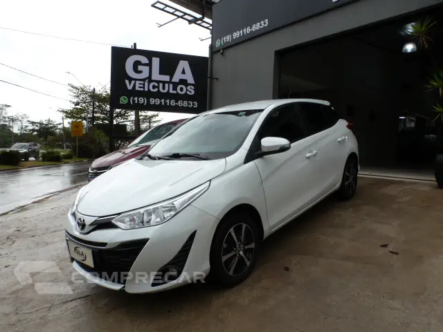 YARIS 1.5 16V XS Connect