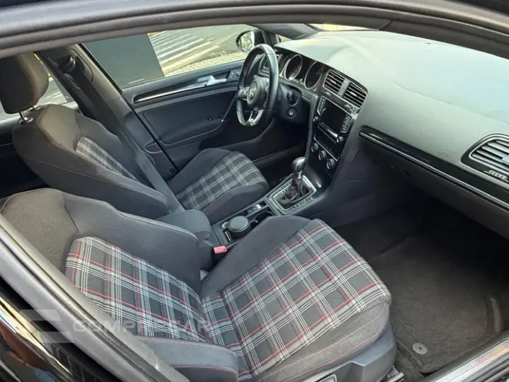 GOLF 2.0 TSI GTI 16V 220cv Turbo
