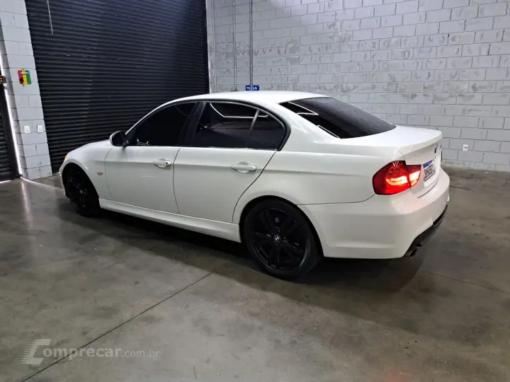 318I 2.0 Sedan 16V Gasolina 4P Automático