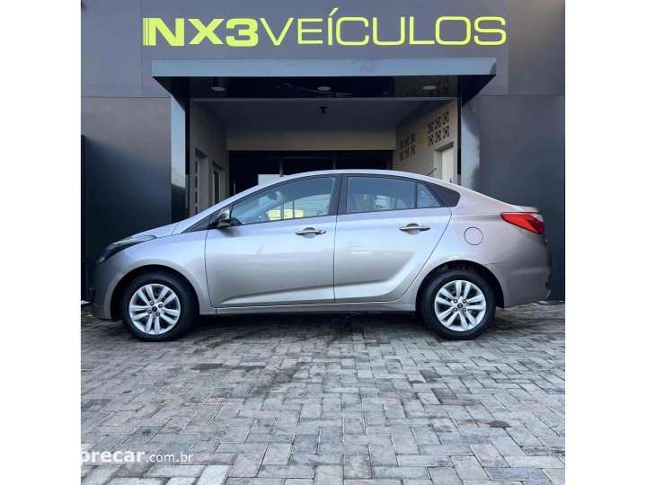 HB20S 1.6 COMFORT PLUS 16V FLEX 4P MANUAL