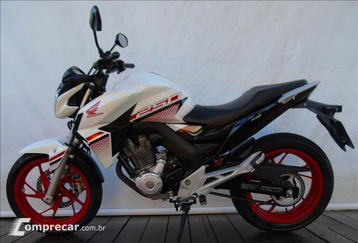 CB TWISTER
