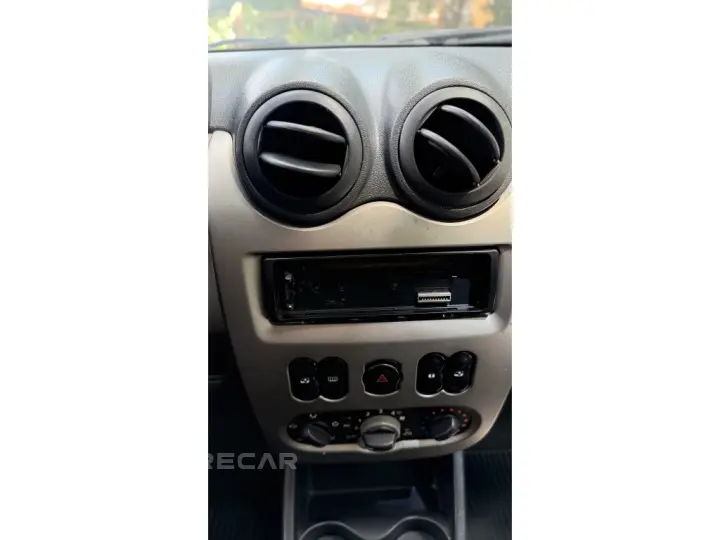 SANDERO 1.0 EXPRESSION 16V FLEX 4P MANUAL