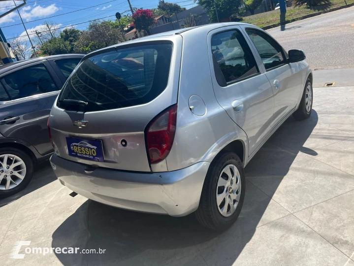 CELTA 1.0 MPFI LT 8V