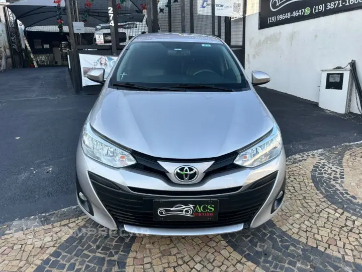 YARIS XL Sedan 1.5 Flex 16V 4p Aut.