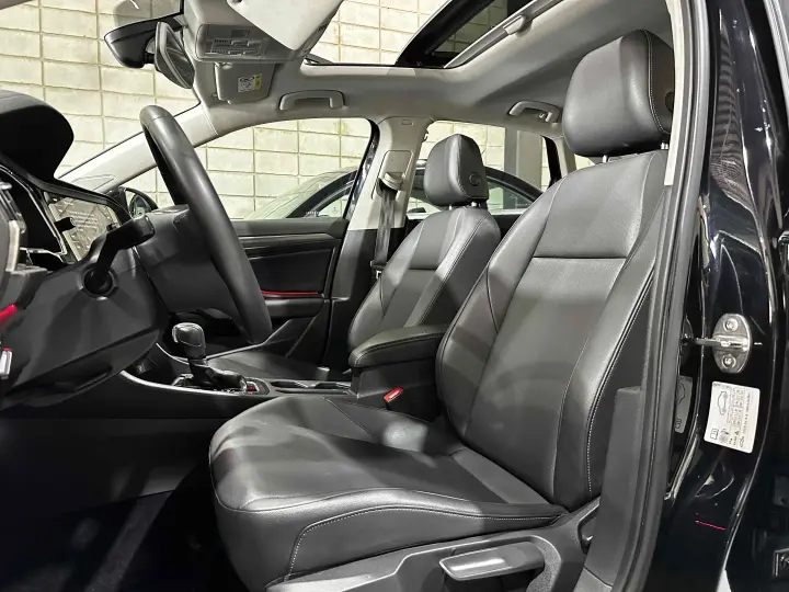 JETTA 1.4 250 TSI TOTAL FLEX COMFORTLINE TIPTRONIC