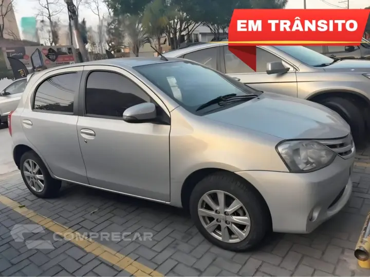 ETIOS 1.5 XLS 16V FLEX 4P AUTOMÁTICO