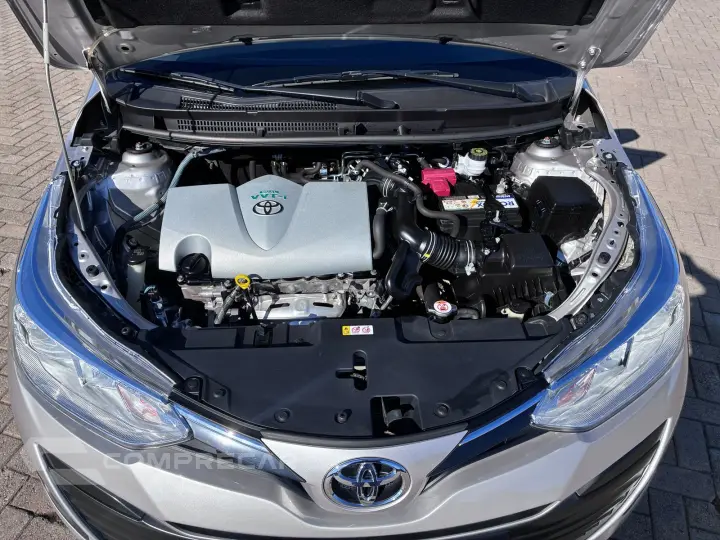 YARIS 1.5 16V Sedan XS