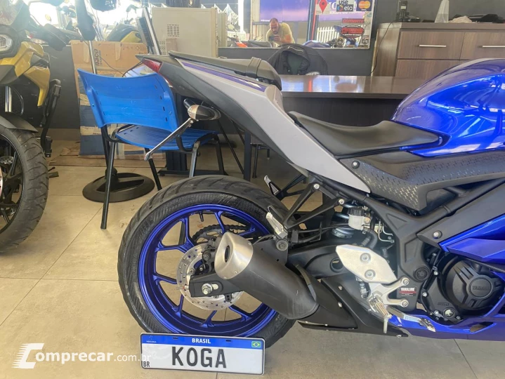 YZF-R3