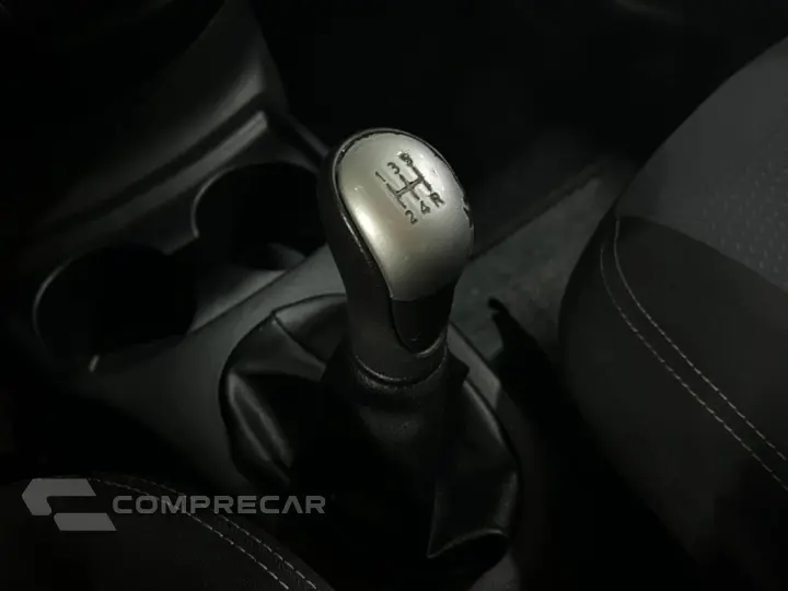 VERSA 1.6 16V FLEX SL 4P MANUAL