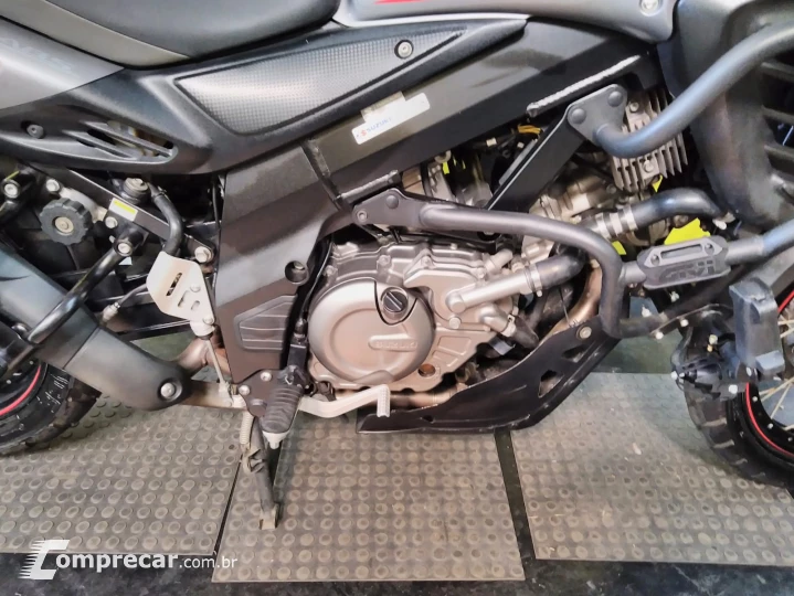 V-strom 650