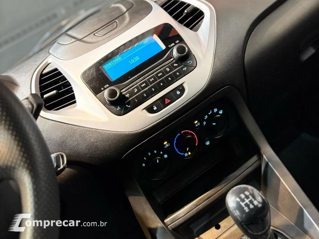 KA - 1.0 TI-VCT SE SEDAN MANUAL