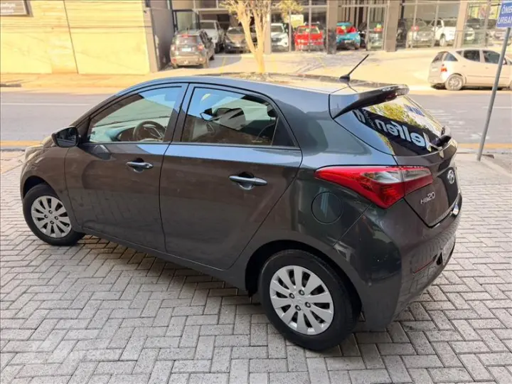 HB20 1.6 Comfort Plus 16V