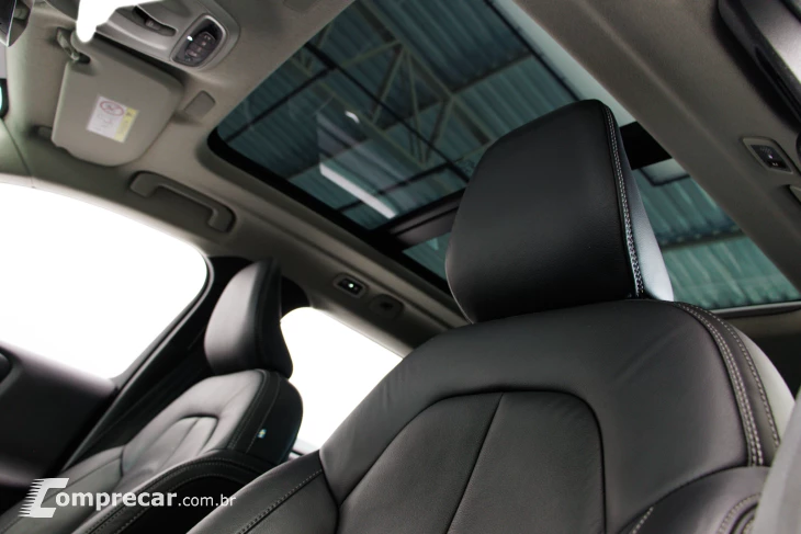 XC40 1.5 T5 Hybrid Inscription Geartronic