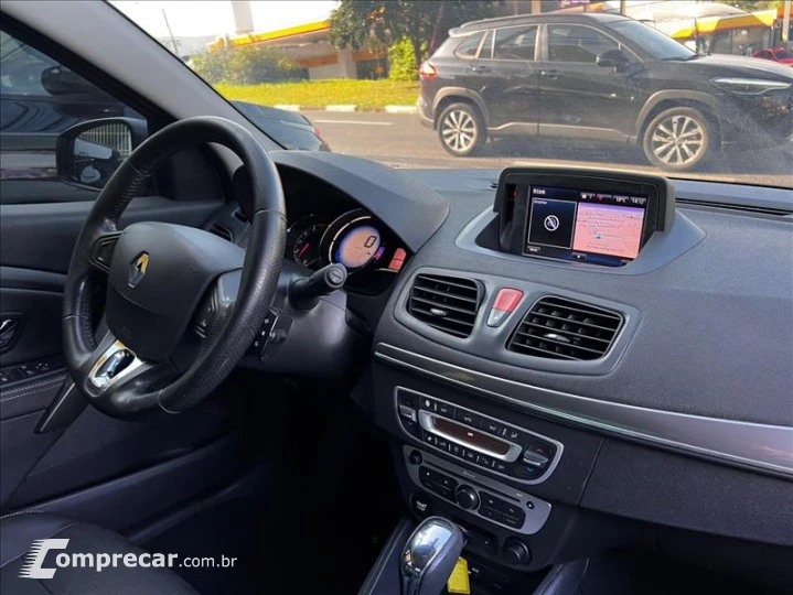 FLUENCE 2.0 Dynamique 16V