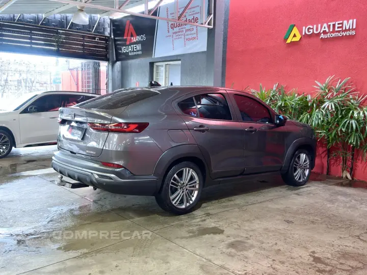 FASTBACK 1.0 TURBO 200 FLEX CVT