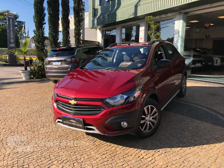 Onix 1.4 Mpfi Activ 8V Flex 4P Automático