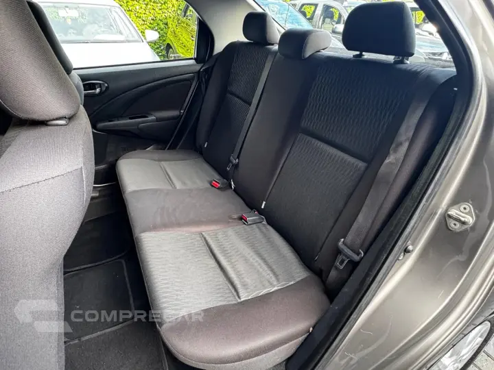 ETIOS 1.5 X Plus Sedan 16V