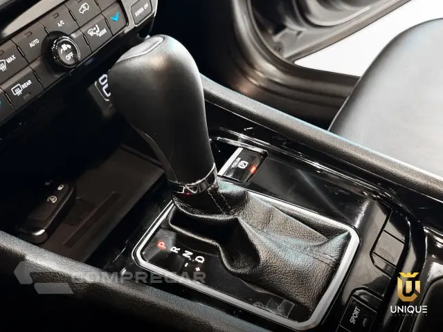 COMPASS - 1.3 T270 TURBO LIMITED AT6