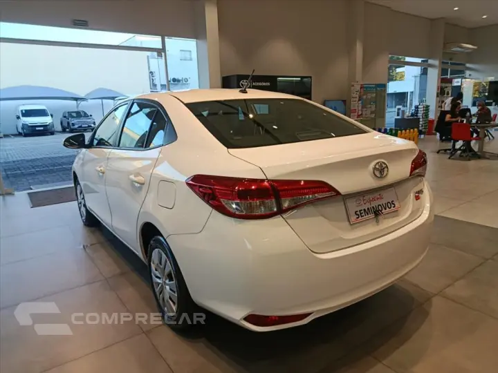 YARIS 1.5 16V FLEX SEDAN XL MULTIDRIVE