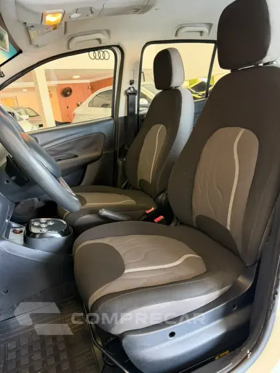 FIAT UNO WAY 1.4 EVO Dualogic Flex 8V 5p