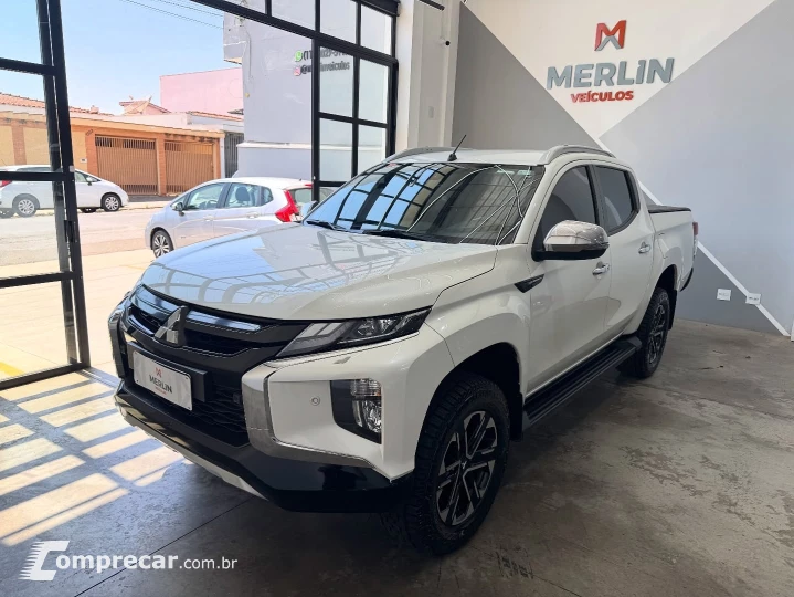 L200 TRITON 2.4 16V Turbo Sport Hpe-s CD 4X4