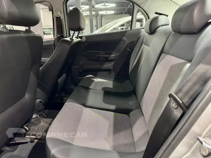Voyage 1.6 4P CITY FLEX