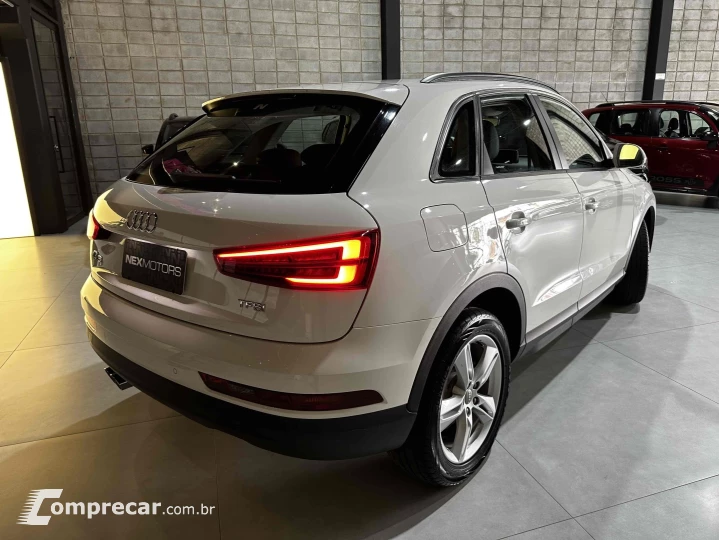 Q3 1.4 TFSI AMBIENTE PLUS FLEX 4P S TRONIC