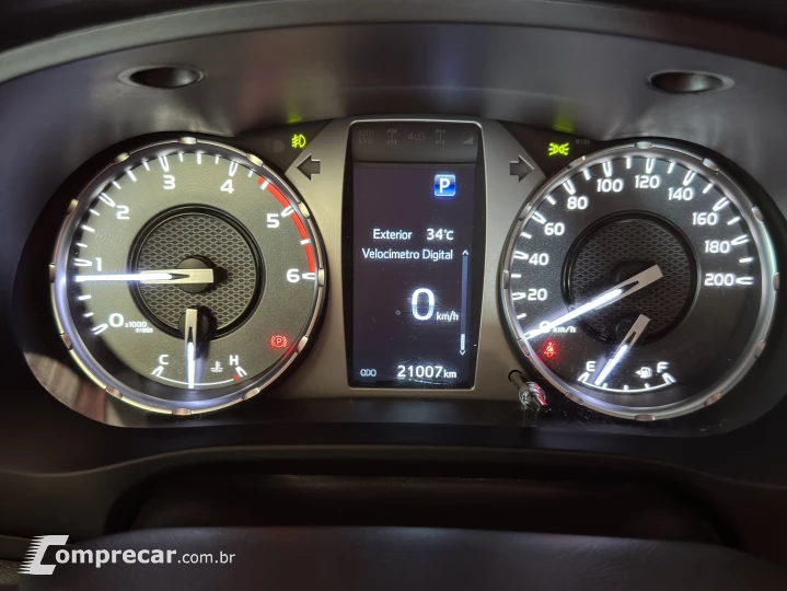 HILUX 2.8 D-4D TURBO DIESEL CD SRX 4X4 AUTOMÁTICO