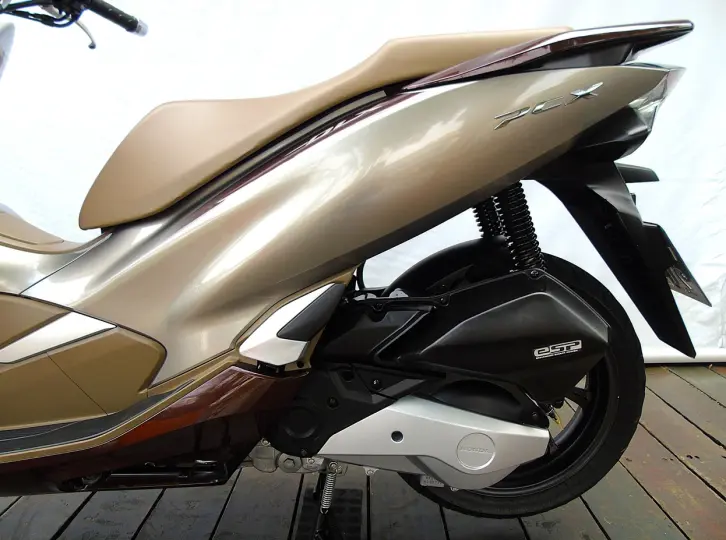 HONDA PCX 150 DLX