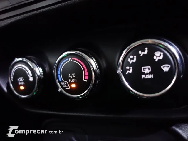 RENEGADE - 1.8 16V SPORT 4P AUTOMÁTICO
