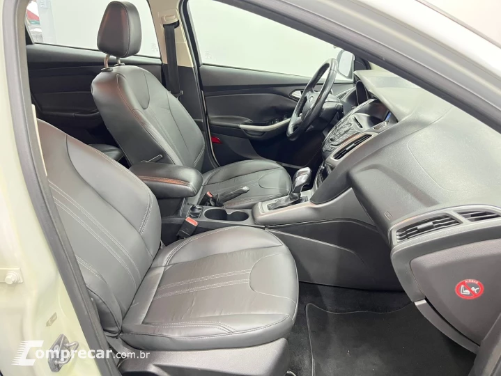 Focus Sedan 2.0 16V/2.0 16V Flex 4p Aut.