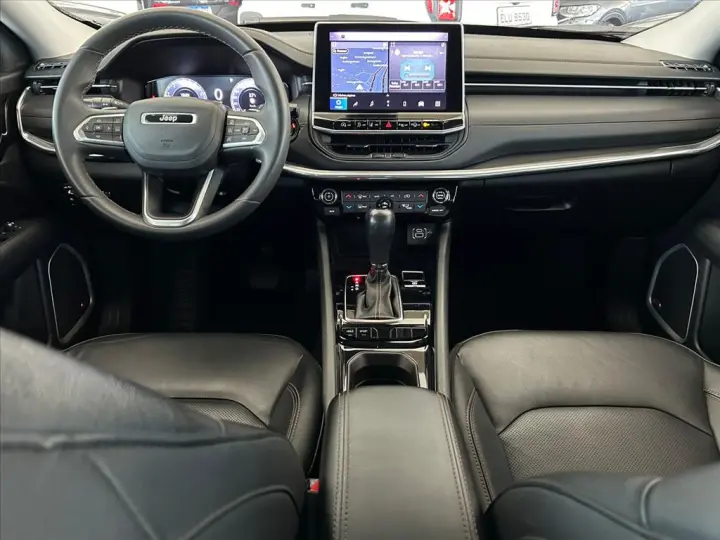 COMPASS 1.3 T270 TURBO FLEX LIMITED AT6