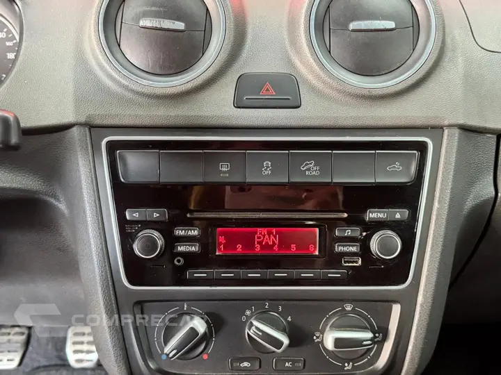Saveiro 1.6 Cross Cd 16V Flex 2P Manual