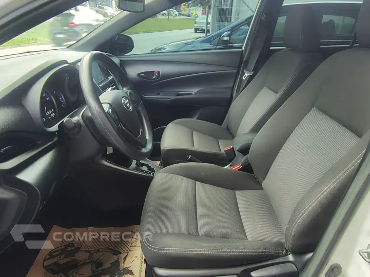 YARIS 1.3 16V XL LIVE MULTIDRIVE