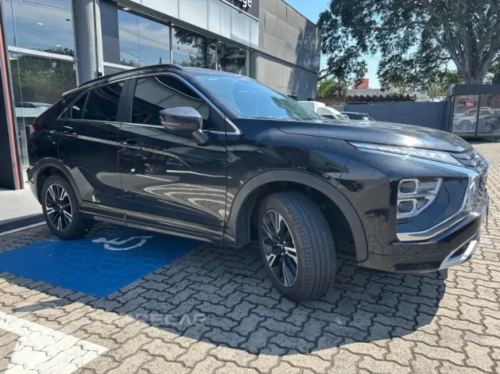 ECLIPSE CROSS 1.5 Mivec Turbo HPE