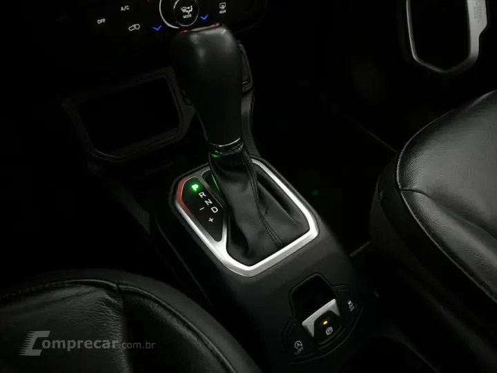 RENEGADE 1.8 16V FLEX LONGITUDE 4P AUTOMÁTICO