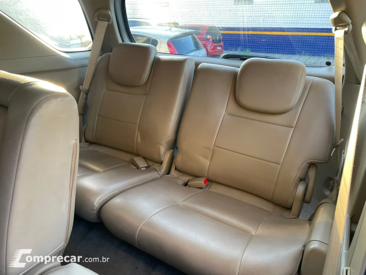 HILUX SW4 2.7 SR 7 Lugares 4X2 16V