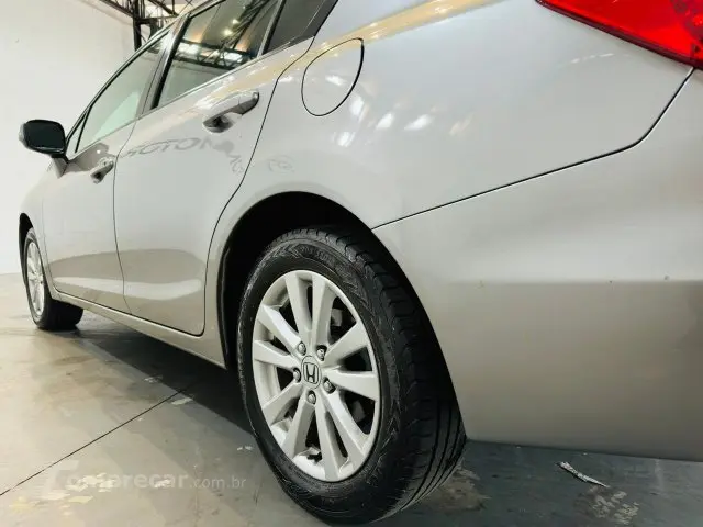 CIVIC - 2.0 LXR 16V 4P AUTOMÁTICO