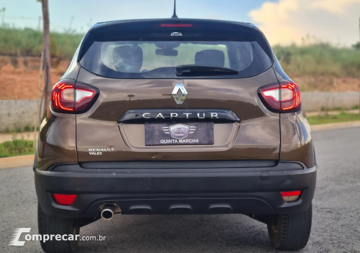 Captur Life 1.6 16v SCe CVT (Flex)