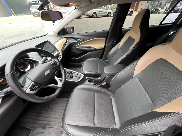 ONIX 1.0 Turbo Premier