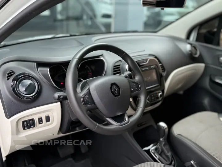 CAPTUR Intense 1.6 16V Flex 5p Aut.
