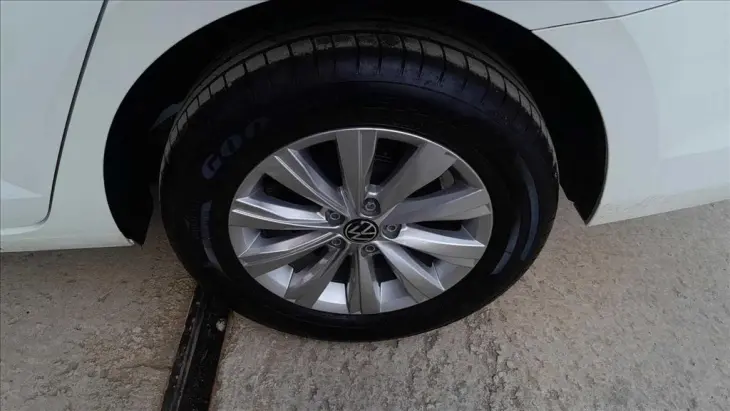 VIRTUS 1.0 170 TSI MANUAL