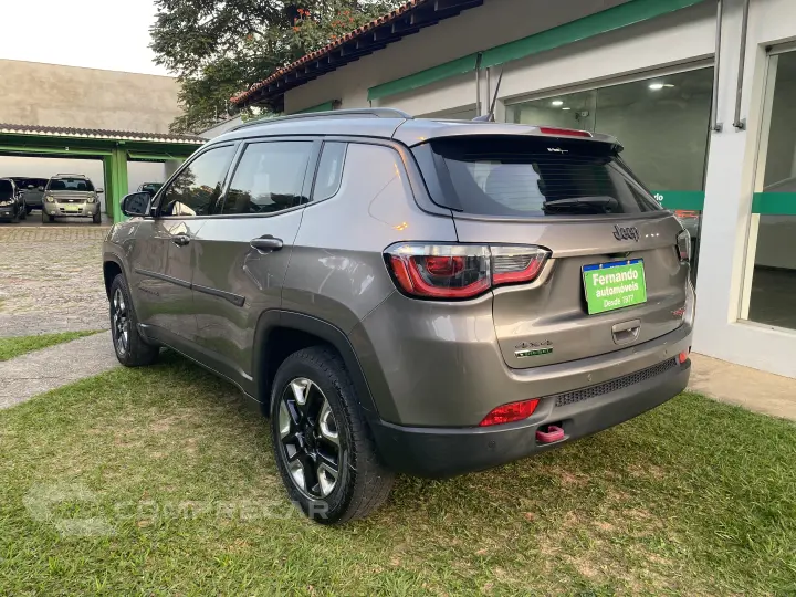 COMPASS 2.0 16V Trailhawk 4X4