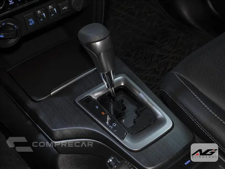 HILUX SW4 2.8 D-4d Turbo SRX Platinum 7L 4X4