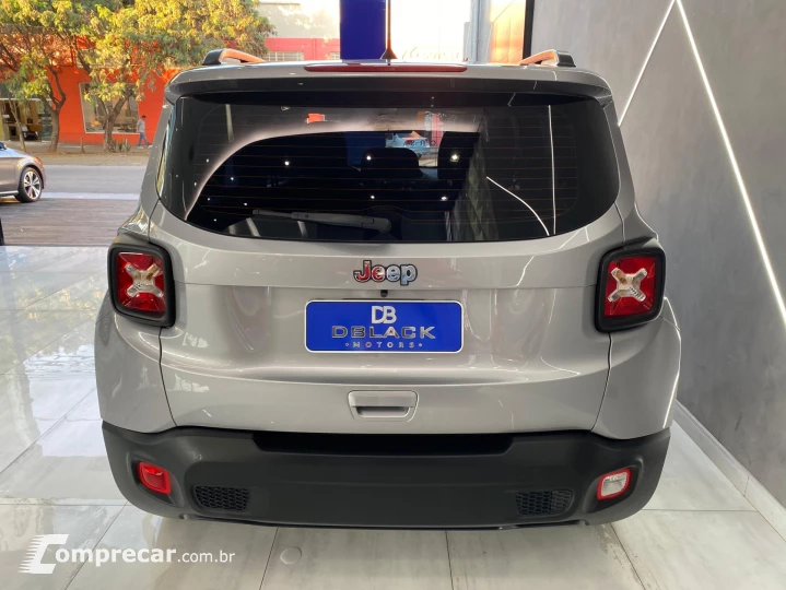 Renegade STD 1.8 4x2 Flex 16v Aut.