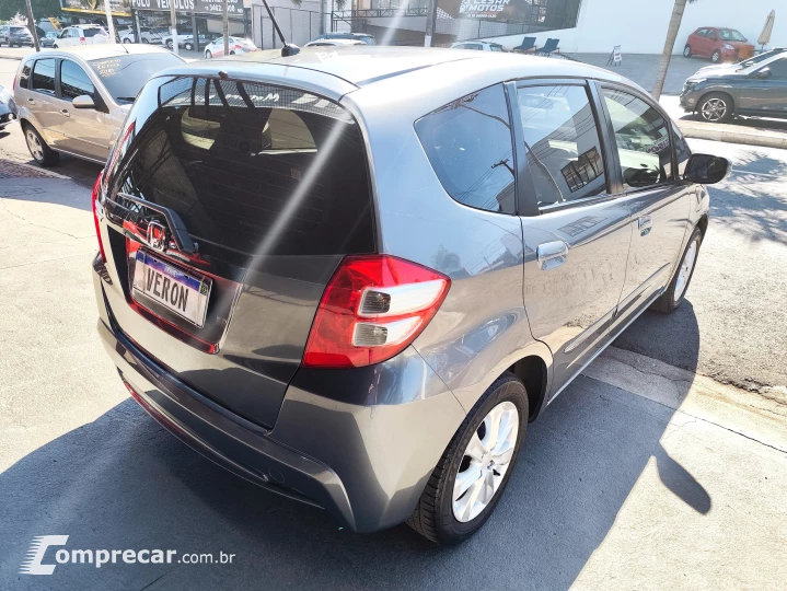 FIT 1.4 LX 16V