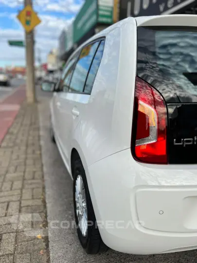 UP 1.0 TSI Move UP 12V