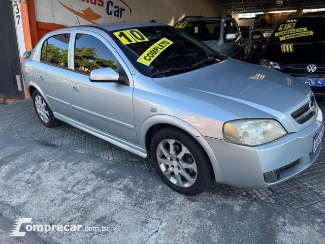 ASTRA HATCH - 2.0 MPFI ADVANTAGE 8V 4P MANUAL